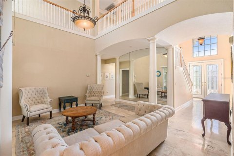 Villa ou maison à vendre à Apollo Beach, Floride: 5 chambres, 309.09 m2 № 1339816 - photo 8