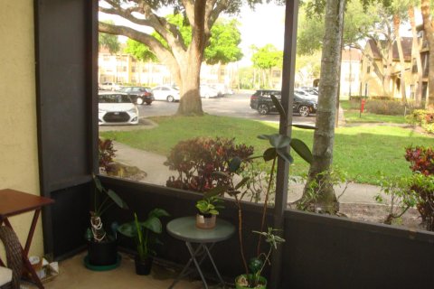 Condo in Boynton Beach, Florida, 2 bedrooms  № 1092900 - photo 3