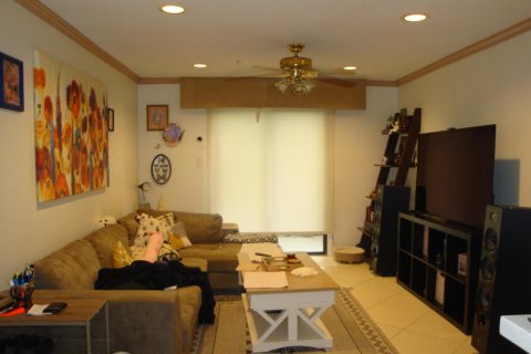 Condo in Boynton Beach, Florida, 2 bedrooms  № 1092900 - photo 10