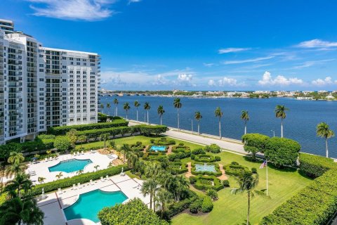 Condo in West Palm Beach, Florida, 1 bedroom  № 1045472 - photo 6