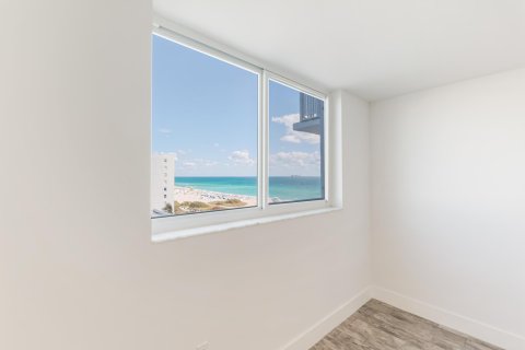 Copropriété à vendre à Miami Beach, Floride: 1 chambre, 60.85 m2 № 1045473 - photo 16