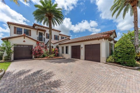 Casa en venta en Cooper City, Florida, 5 dormitorios, 381.83 m2 № 1232472 - foto 1