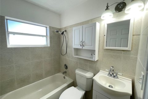 Apartamento en alquiler en Orlando, Florida, 2 dormitorios, 83.61 m2 № 1347257 - foto 7