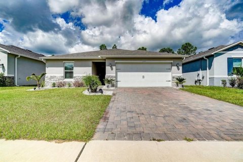 Villa ou maison à louer à Clermont, Floride: 4 chambres, 157.56 m2 № 1347025 - photo 1