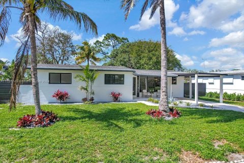 Villa ou maison à vendre à Plantation, Floride: 3 chambres, 128.76 m2 № 1070211 - photo 4