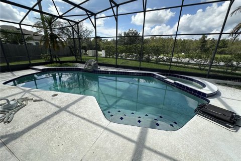 Villa ou maison à vendre à Orlando, Floride: 4 chambres, 221.66 m2 № 1392523 - photo 5