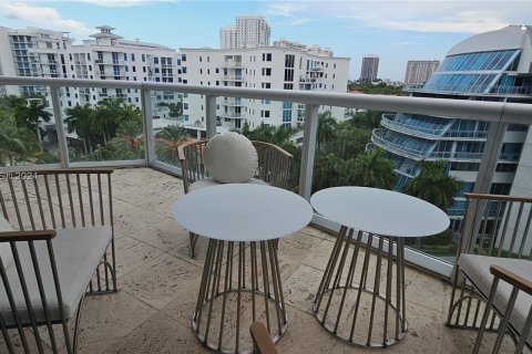 Copropriété à vendre à Aventura, Floride: 2 chambres, 115.29 m2 № 1328814 - photo 3