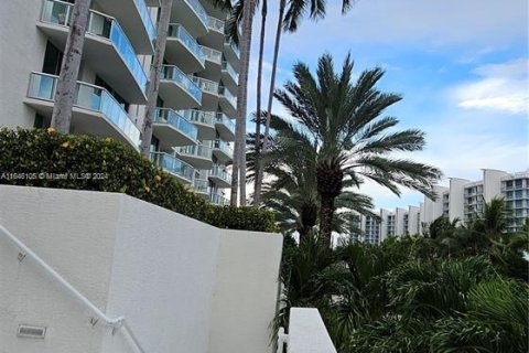 Copropriété à vendre à Aventura, Floride: 2 chambres, 115.29 m2 № 1328814 - photo 8