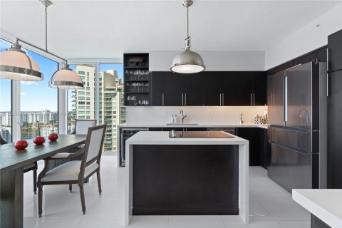 Condo in Aventura, Florida, 3 bedrooms  № 1420241 - photo 6