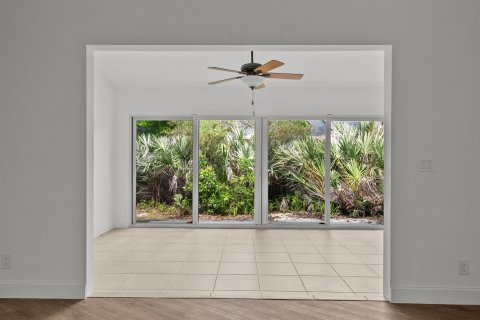 Casa en venta en Hobe Sound, Florida, 2 dormitorios, 120.68 m2 № 1026084 - foto 12