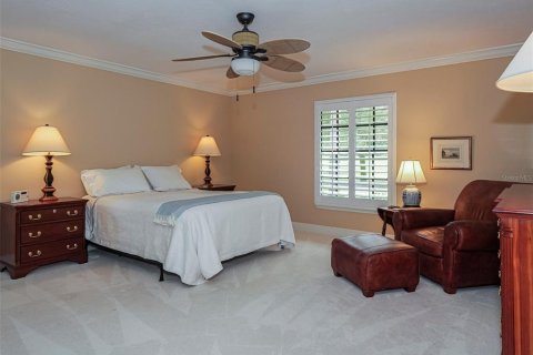 House in Vero Beach, Florida 3 bedrooms, 171.87 sq.m. № 1412617 - photo 12