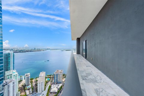 Condominio en venta en Miami, Florida, 3 dormitorios, 195 m2 № 1381555 - foto 29