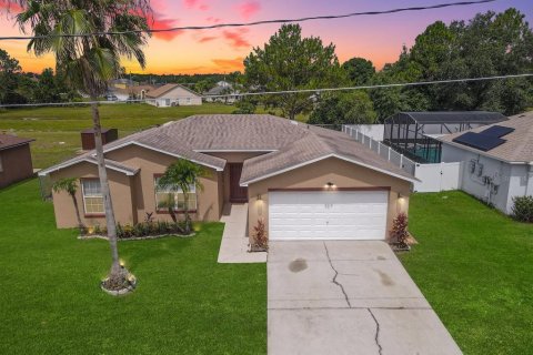 Casa en venta en Kissimmee, Florida, 4 dormitorios, 130.53 m2 № 1250566 - foto 3