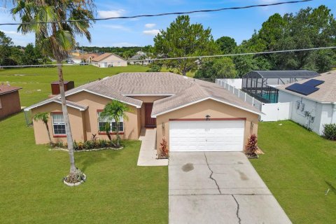 Casa en venta en Kissimmee, Florida, 4 dormitorios, 130.53 m2 № 1250566 - foto 1