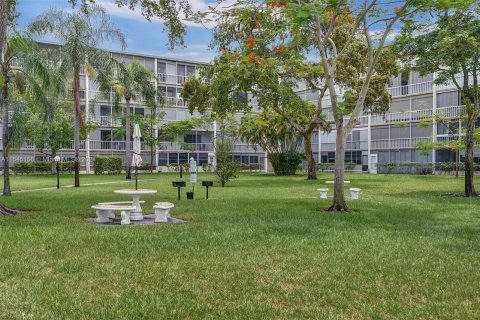 Copropriété à vendre à Hollywood, Floride: 1 chambre, 72 m2 № 1049397 - photo 19