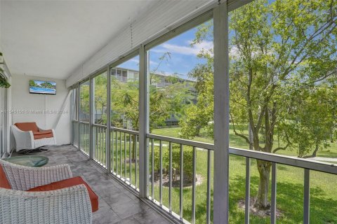 Copropriété à vendre à Hollywood, Floride: 1 chambre, 72 m2 № 1049397 - photo 15