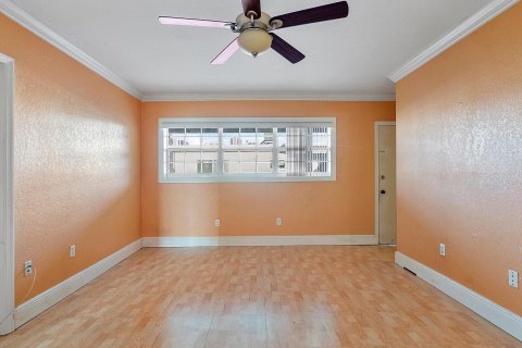 Copropriété à vendre à Hallandale Beach, Floride: 2 chambres, 101.26 m2 № 1035791 - photo 11