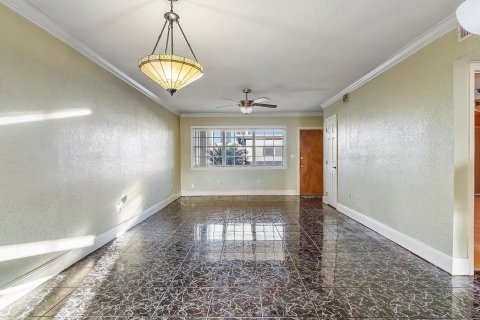 Copropriété à vendre à Hallandale Beach, Floride: 2 chambres, 101.26 m2 № 1035791 - photo 24