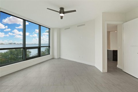 Condominio en venta en Tampa, Florida, 3 dormitorios, 249.81 m2 № 1062056 - foto 30