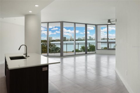 Condominio en venta en Tampa, Florida, 3 dormitorios, 249.81 m2 № 1062056 - foto 7