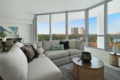 Condominio en venta en Tampa, Florida, 3 dormitorios, 249.81 m2 № 1062056 - foto 15
