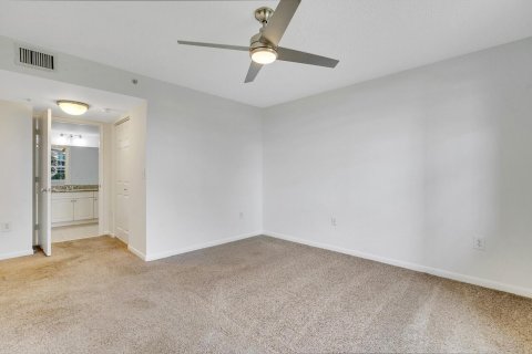 Copropriété à vendre à Fort Lauderdale, Floride: 2 chambres, 106.65 m2 № 1079195 - photo 13