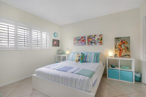 Condominio en venta en Wilton Manors, Florida, 2 dormitorios, 85.93 m2 № 1045733 - foto 15