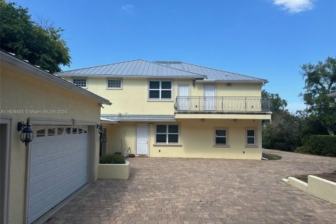 Villa ou maison à vendre à Cocoa, Floride: 5 chambres, 406.17 m2 № 1232912 - photo 18