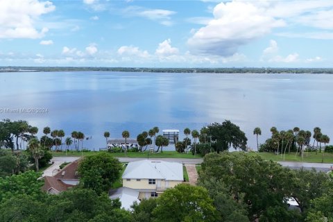 Villa ou maison à vendre à Cocoa, Floride: 5 chambres, 406.17 m2 № 1232912 - photo 12