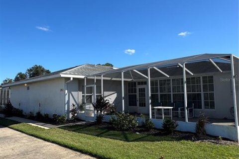 Condominio en venta en Leesburg, Florida, 2 dormitorios, 133.22 m2 № 1397309 - foto 2