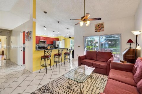 Casa en venta en Davie, Florida, 4 dormitorios, 209.4 m2 № 1360806 - foto 13