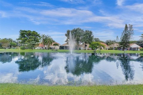 Villa ou maison à vendre à Davie, Floride: 4 chambres, 209.4 m2 № 1360806 - photo 6