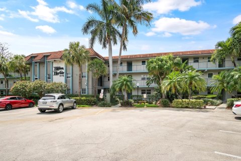 Condo in Fort Lauderdale, Florida, 2 bedrooms  № 1065569 - photo 14