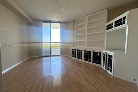 Copropriété à vendre à Aventura, Floride: 2 chambres, 109.72 m2 № 1331491 - photo 23