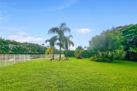 Villa ou maison à vendre à Weston, Floride: 4 chambres, 183.76 m2 № 1328764 - photo 15