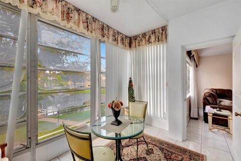 Condominio en venta en Lauderdale Lakes, Florida, 1 dormitorio, 63.55 m2 № 1068221 - foto 11