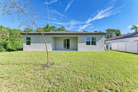 Villa ou maison à vendre à North Port, Floride: 4 chambres, 185.99 m2 № 1343992 - photo 28