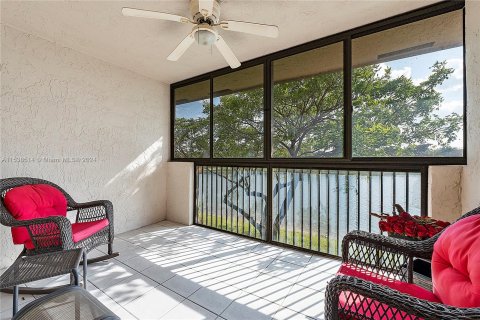 Condominio en venta en Tamarac, Florida, 2 dormitorios, 108.7 m2 № 1031056 - foto 29
