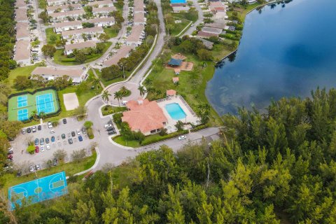 Villa ou maison à vendre à Deerfield Beach, Floride: 3 chambres, 128.95 m2 № 1058784 - photo 15