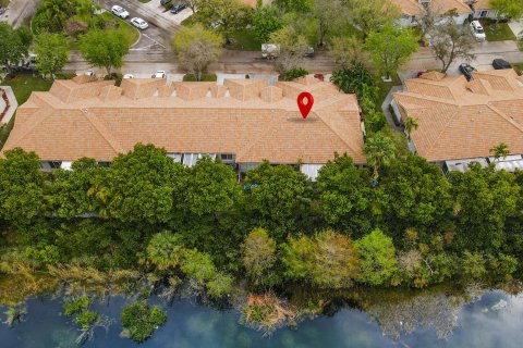 Casa en venta en Deerfield Beach, Florida, 3 dormitorios, 128.95 m2 № 1058784 - foto 23