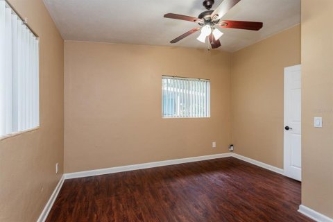 House in Orlando, Florida 3 bedrooms, 97.55 sq.m. № 1404995 - photo 16