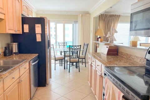 Condo in Fort Lauderdale, Florida, 2 bedrooms  № 1049964 - photo 23