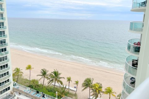 Condo in Fort Lauderdale, Florida, 2 bedrooms  № 1049964 - photo 7