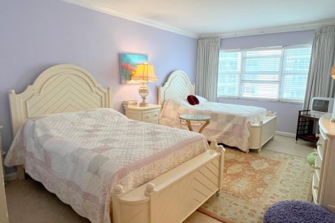 Condo in Fort Lauderdale, Florida, 2 bedrooms  № 1049964 - photo 19