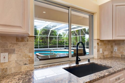 Villa ou maison à vendre à Englewood, Floride: 4 chambres, 282.14 m2 № 1064527 - photo 20