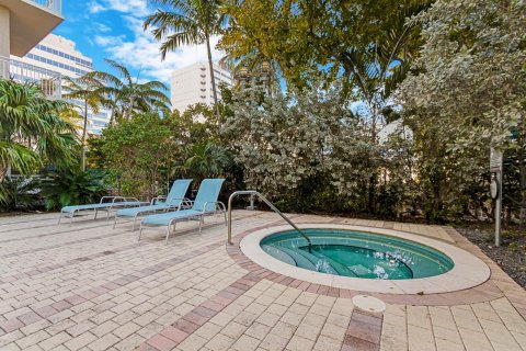 Condo in Fort Lauderdale, Florida, 2 bedrooms  № 1031568 - photo 29