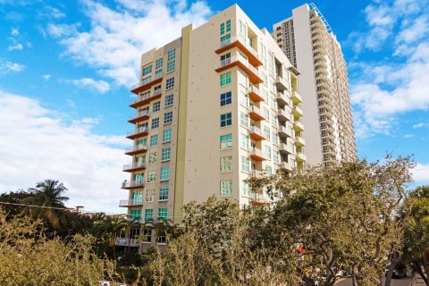 Condo in Fort Lauderdale, Florida, 2 bedrooms  № 1031568 - photo 21