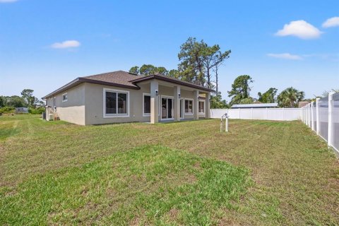 Villa ou maison à vendre à North Port, Floride: 4 chambres, 200.48 m2 № 1381127 - photo 4