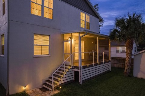 Casa en venta en Tampa, Florida, 4 dormitorios, 229.56 m2 № 1380804 - foto 2