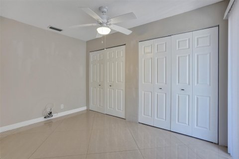 House in Delray Beach, Florida 2 bedrooms, 113.9 sq.m. № 1076767 - photo 9